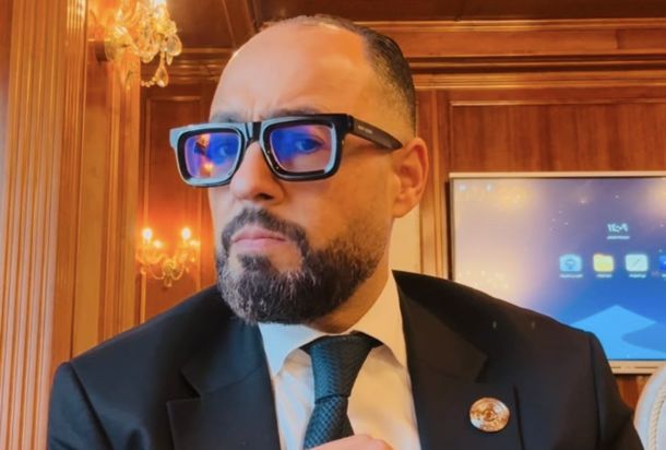 “حسني بي”: إصلاح الاقتصاد الليبي يبدأ من جذور الخلل لا من أعراضه.. الأرقام أولاً بعيداً عن العواطف والشعبويات