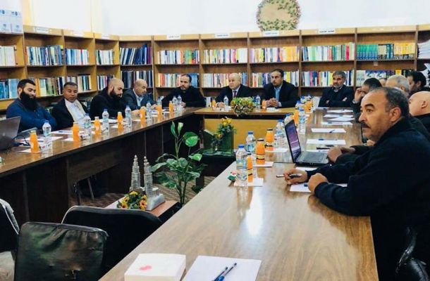 تأخر رواتب الموظفين على طاولة اجتماع جهاز تنمية وتطوير المراكز الإدارية