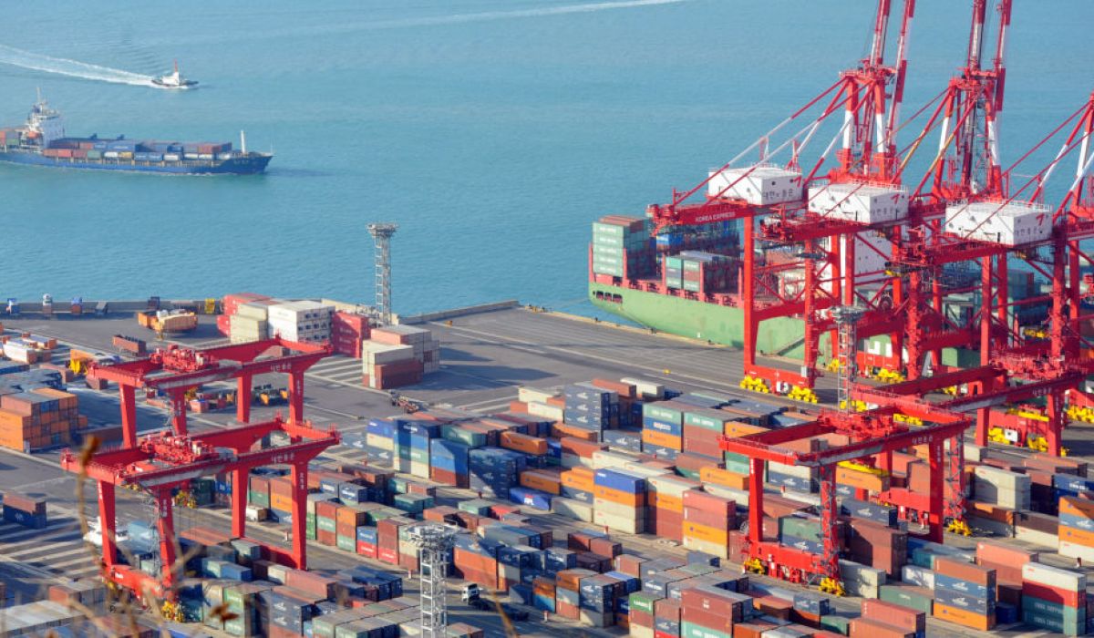 مالية الوفاق: تشريعات جديدة ستُساهم في رفع إيرادات الضرائب والجمارك خلال 2020