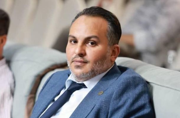 خاص.. "الكبير" يشكل لجنة خاصة ببيع النقد الأجنبي.. وهذه التفاصيل