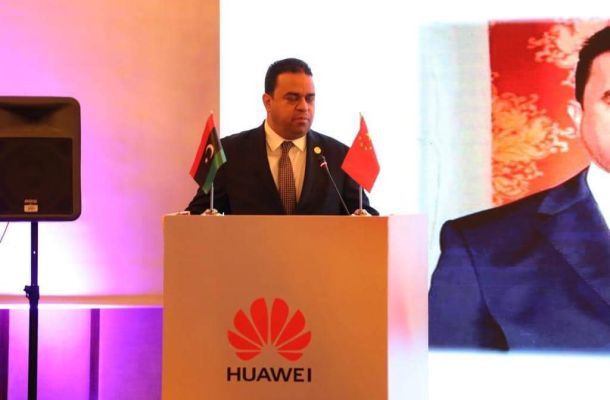 "أبوجناح" يتابع الإجراءات النهائية لدخول منظومة الامداد الطبي حيز العمل