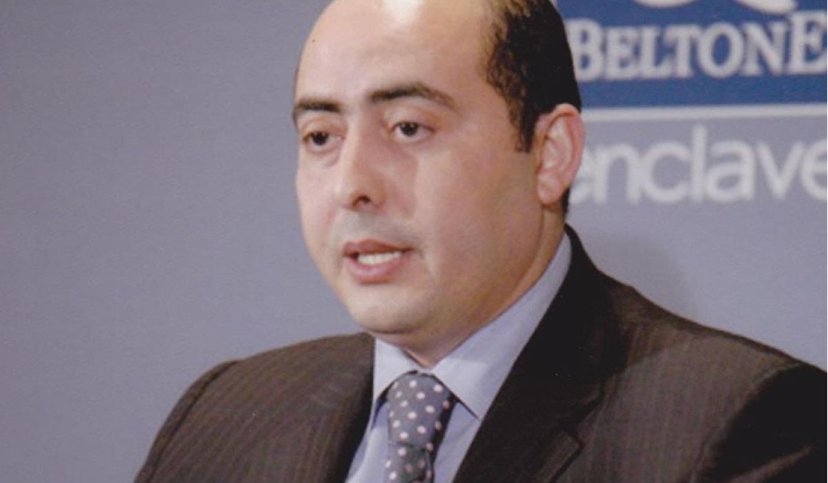 الشحومي : عدم توحيد المؤسسة النقدية في أقرب وقت سيجعل المعالجات النقدية وتحسين قيمة الدينار محفوف بالمخاطر