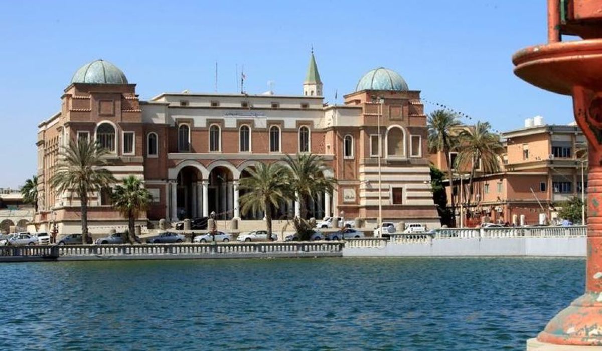 فريق مشروع السيولة بالمركزي: لا صحة لما يتداوله بعض المدونين و القنوات الفضائية بنقص السيولة وذلك بهدف زعزعة الاستقرار والثقة في القطاع المصرفي