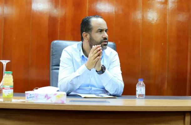 وزير الدولة لشؤون الهجرة غير الشرعية يجتمع مع رئيس الهيئة الليبية للإغاثة والمساعدات الانسانية