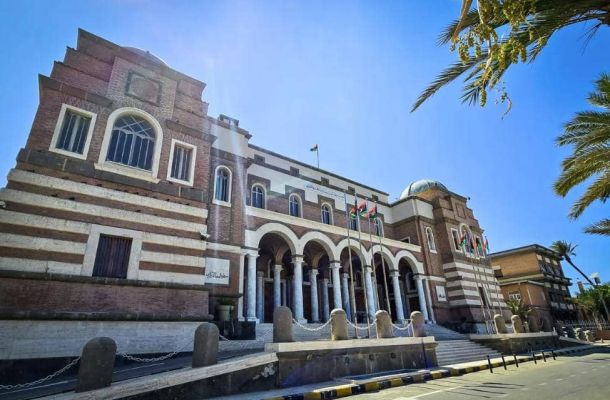 خاص.. مصدر بالمركزي: خطورة قرارات مجلس النواب بضبط الانفاق العام قيمة العملة ستدخل البلاد في أزمة خانقة وسيتضطر المحافظ ونائبه حتماً للإستقالة