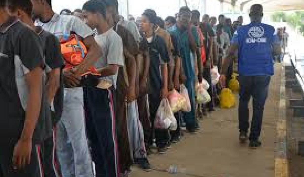 المنظمة الدولية للهجرة تعلن عن ترحيل 180 مهاجر نيجيري من ليبيا