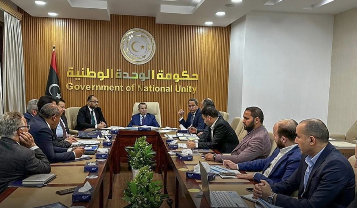 لجنة متابعة ميزانية المؤسسة الوطنية للنفط تتابع بند الالتزامات السابقة بالميزانية الاستثنائية