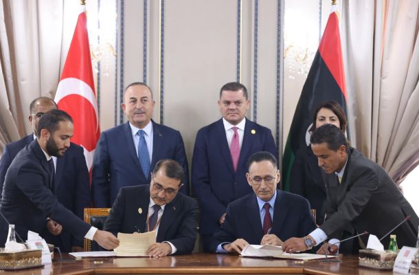 مراجع غيث: تقارير دولية تفيد بفساد في الاعتمادات التي يقدمها المركزي بقيمة 9 مليار