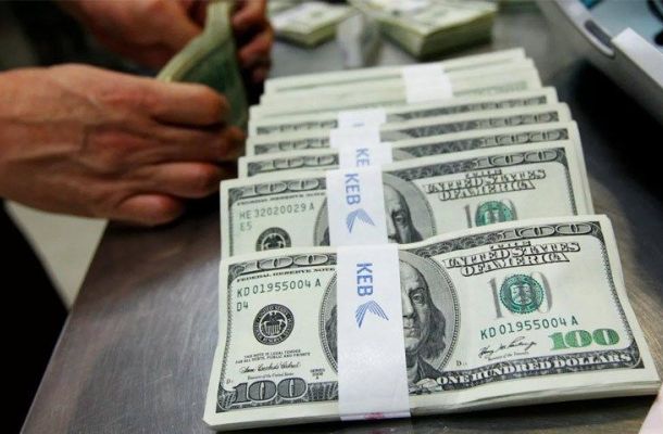 خاص..مع التفاصيل والبنود.. "عقيلة صالح" يصدر قراراً بفرض رسم على سعر الصرف