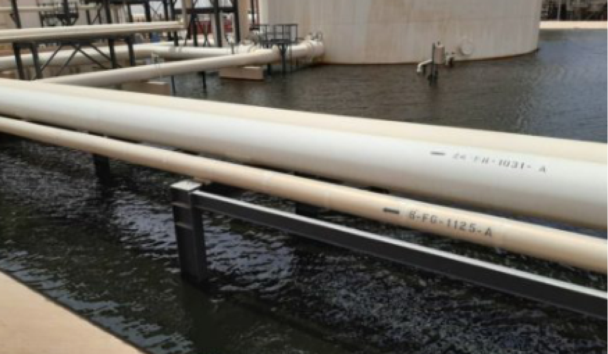 بلومبيرغ: إغلاق النفط قد يسبب في انهيار الدينار الليبي أمام الدولار