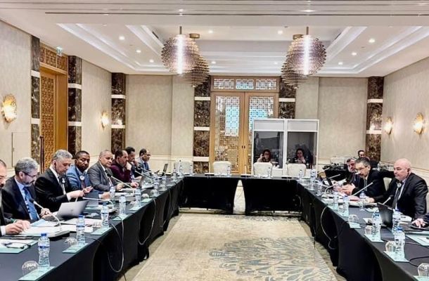 "الحويج" يُتابع مع رئيس جهاز الحرس البلدي أسعار السلع والإجراءات القانونية للشركات