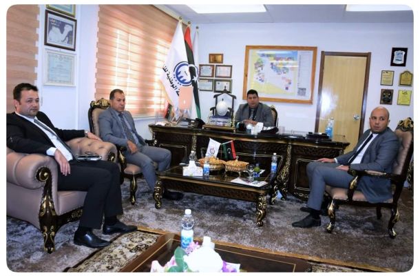 الجوف للتقنية النفطية تجتمع مع شركة نسر للطاقة والبترول لنقاش ملفات التعاون المشترك