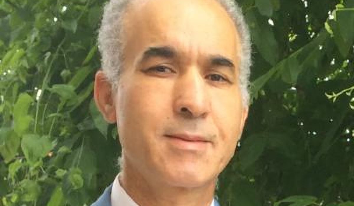 الفيتوري " توقعات باليرمو ، ومصالح أقتصادية مشتركة"