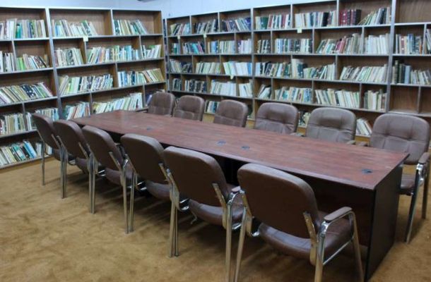 بلدية حي الأندلس بصدد صيانة مبنى سوق التلاثاء سابقا و استغلاله