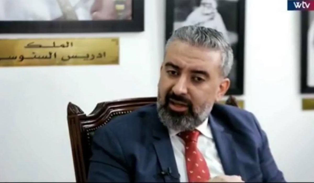 القنصل الليبي في تونس يتهم مدير مكتب المحافظ بتهديد "محمد بن يوسف" .. وتوريد المركزي لأجهزة تنصت