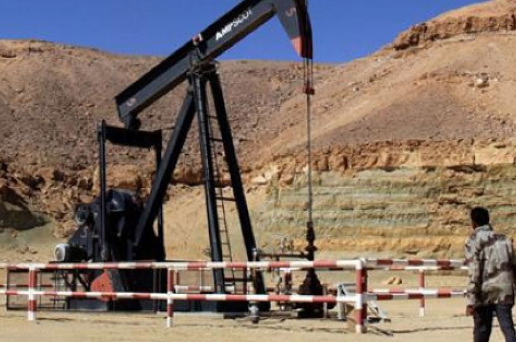 السراج يبحث مع شركة ايني الإيطالية مشاريع التنمية المكانية في مناطق عمل الشركة