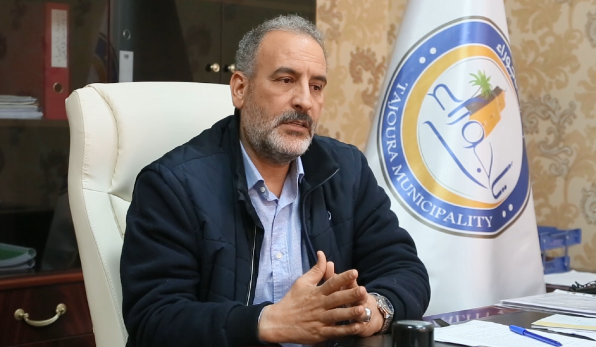 "بن عطية" يتحدى: سأقدم استقالتي من منصبي كعميد وأمنح سيارتين هونداي لمن يثبت أني أخذت سيارة سنتافي!