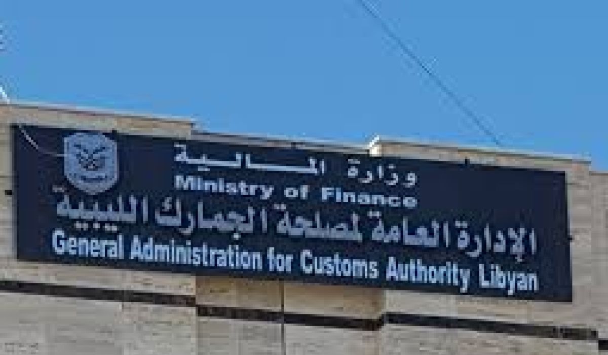 المواطن يتساءل "مليارات للحرب .. وصناديق مقفلة ومرتبات متوقفة" لماذا؟