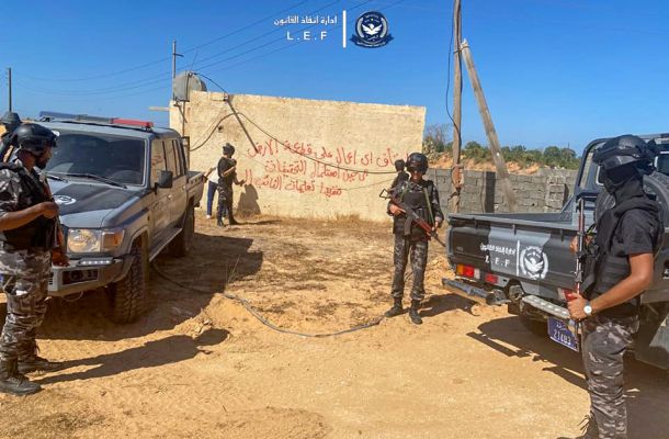 "عبدالجليل" يُصدر قرارًا بإيفاد (61) طفلاً مصاباً بالسرطان لإجراء عمليات زرع نخاع في الأردن