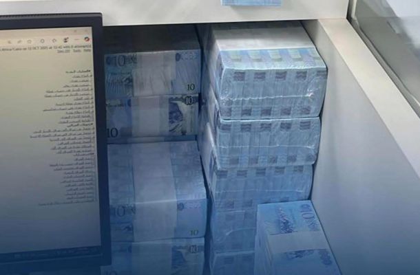 خاص.. المركزي يوافق على منح شركة البشير للطباعة اعتمادات بقيمة 23.5 مليون دولار لتغطية تكلفة الكتب المدرسية