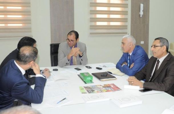مصرف الوحدة فرع جالو يصرف مرتبات المواطنين