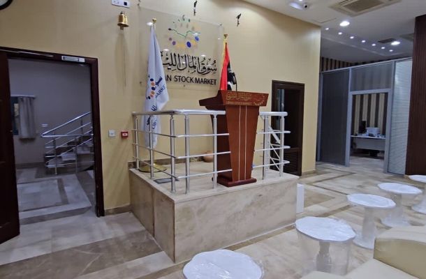 خاص.. بالأسماء: النائب العام يكشف عن ضباط الجمارك المتهمين بإبتزاز مندوب شركة إيطالية ..ويطالب التحقيق معهم
