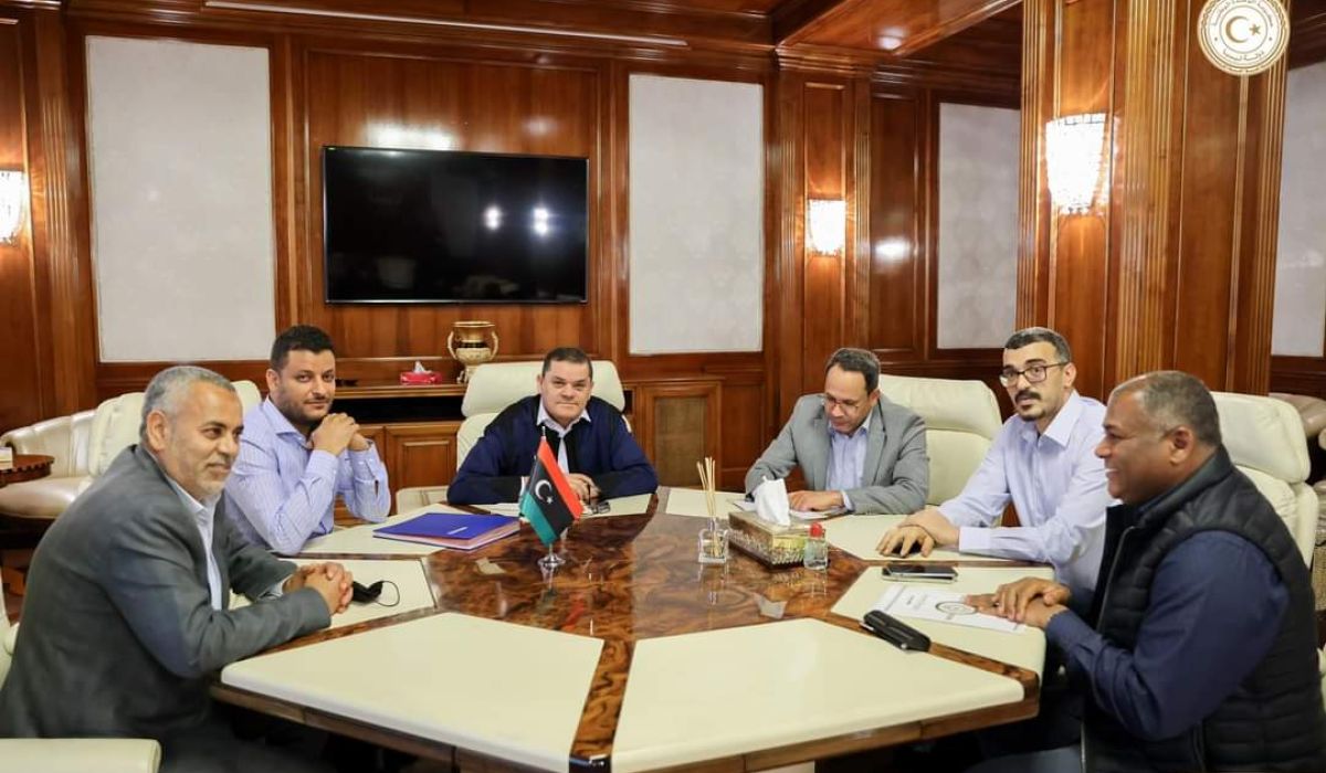 الدبيبة يتابع حملة إزالة المباني العشوائية ويناقش الحلول البديلة