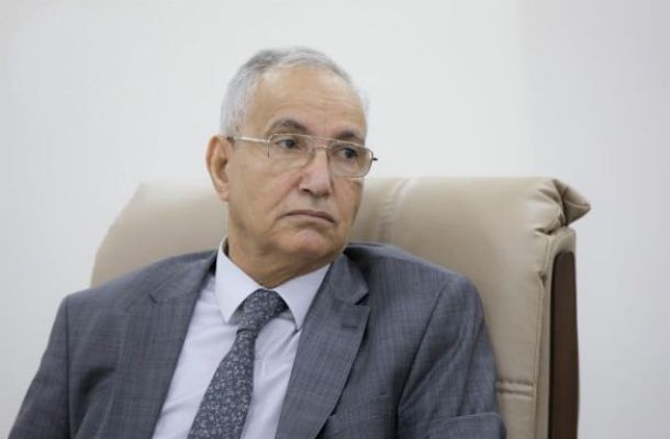 "العكاري" يحلل أسباب ارتفاع الدولار.. ويقول: خسائر ليبيا اليومية جراء إغلاق النفط 442 مليون دينار .. ويحذر