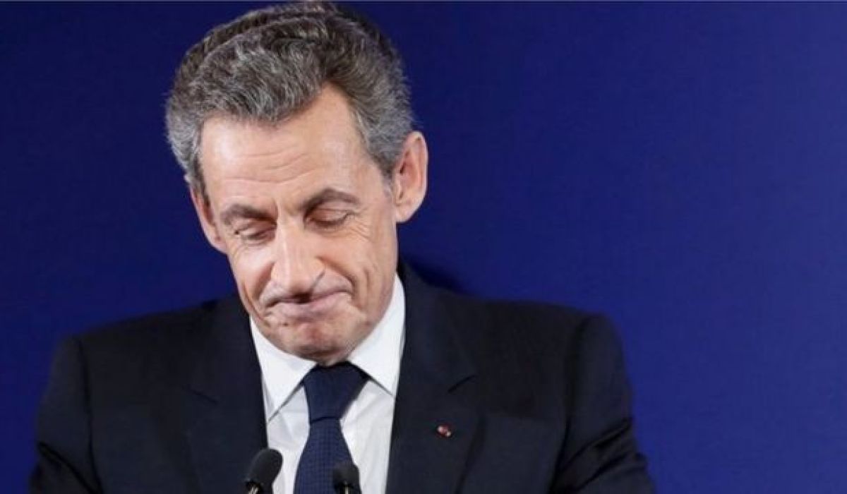 رويترز: الكشف على خطوط هاتفية سرية كان يستخدمها ساركوزي فيما يخص قضية الأموال الليبية