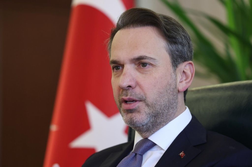 بالأرقام والتفاصيل.. المصرف المركزي يفصح عن مفارقة مالية بين الفائض والعجز