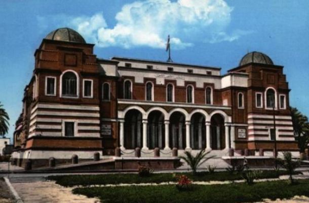"المبروك" يعقد اجتماعًا لمتابعة ما تم انجازه في مشروع التحول الرقمي من خلال مقترح دليل الحسابات