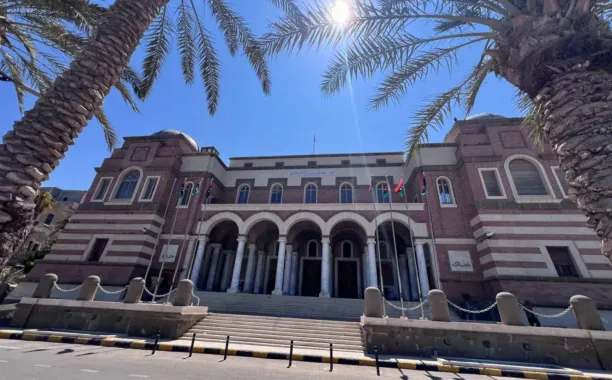 وزير الحكم المحلي يؤكد لصدى توزيع 120 مليون دينار للبلديات المتضررة بطرابلس