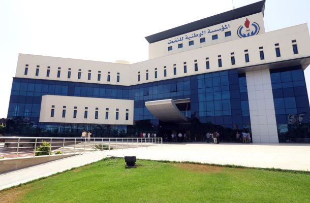تعطل خدمات مصرف "النوران" مجدداً وعدم إمكانية الزبائن تحويل أموالهم عبر تطبيق البنك