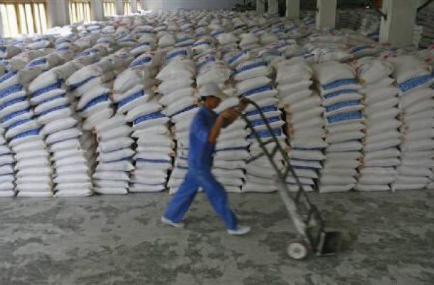 "غيث" يطالب المتسبب في اقفال المقاصة على المنطقة الشرقية بالتوضيح ... ويفسر بيان "مركزي طرابلس" حول النفط