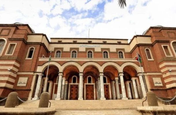 خاص.. مصادر لصدى: مدير عام الجمارك يخالف القوانين وينقل تبعية مركز مصراتة ويمنح موافقات للتصدير بالمخالفة