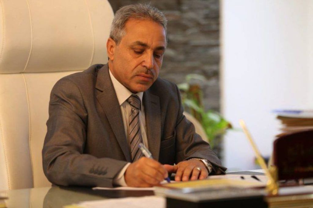 مركزي البيضاء يؤكد صرف 400 مليون دينار شهريا للمرتبات