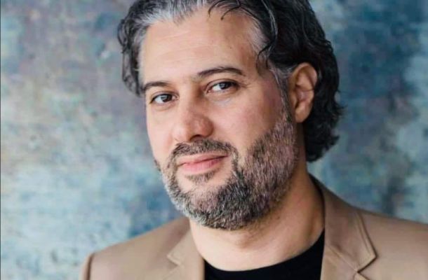 خاص.. المصرف المركزي: انتهاء اجتماع بين المحافظ ومدراء المصارف بشأن بيع ملياري دولار للاعتمادات والأغراض الشخصية من يوم الغد