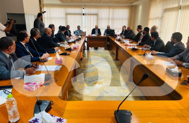 وزيرا الصناعة والمعادن والنفط والغاز بالوحدة الوطنة يناقشان توطين الصناعات النفطية في ليبيا
