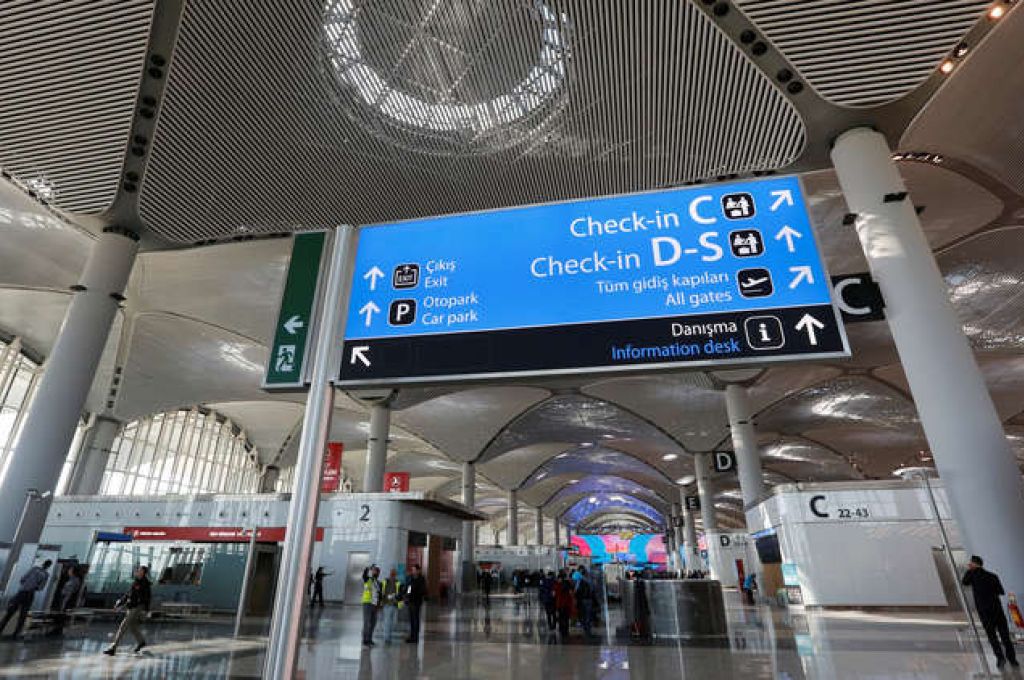 من ضمنهم "الخطابي واحنيش" ديوان المحاسبة يوقف عضويات عدد من المسؤولين بالشركة الليبية للاستثمارات