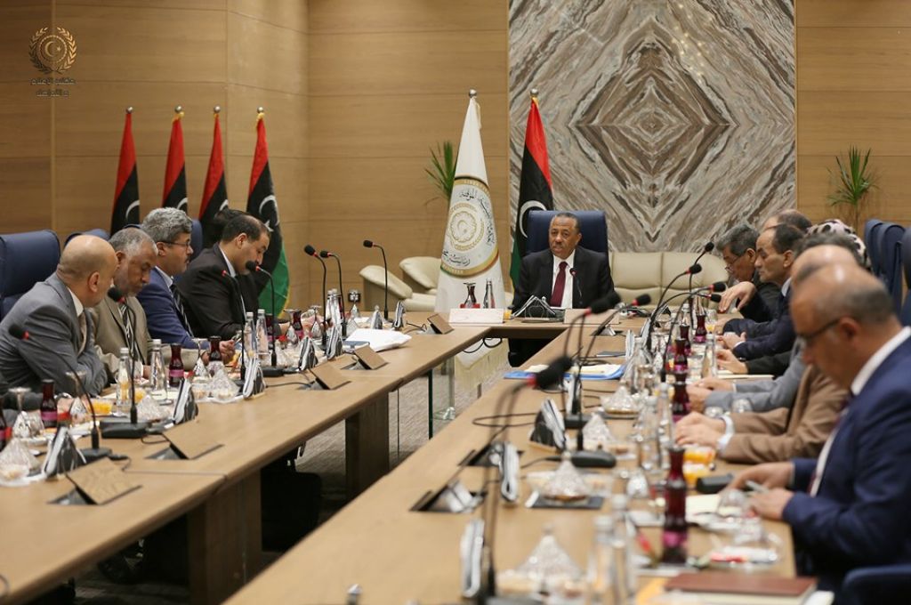 رئيس مصلحة المطارات يبحث مع بلدي غدامس استئناف عمل مطار المدينة