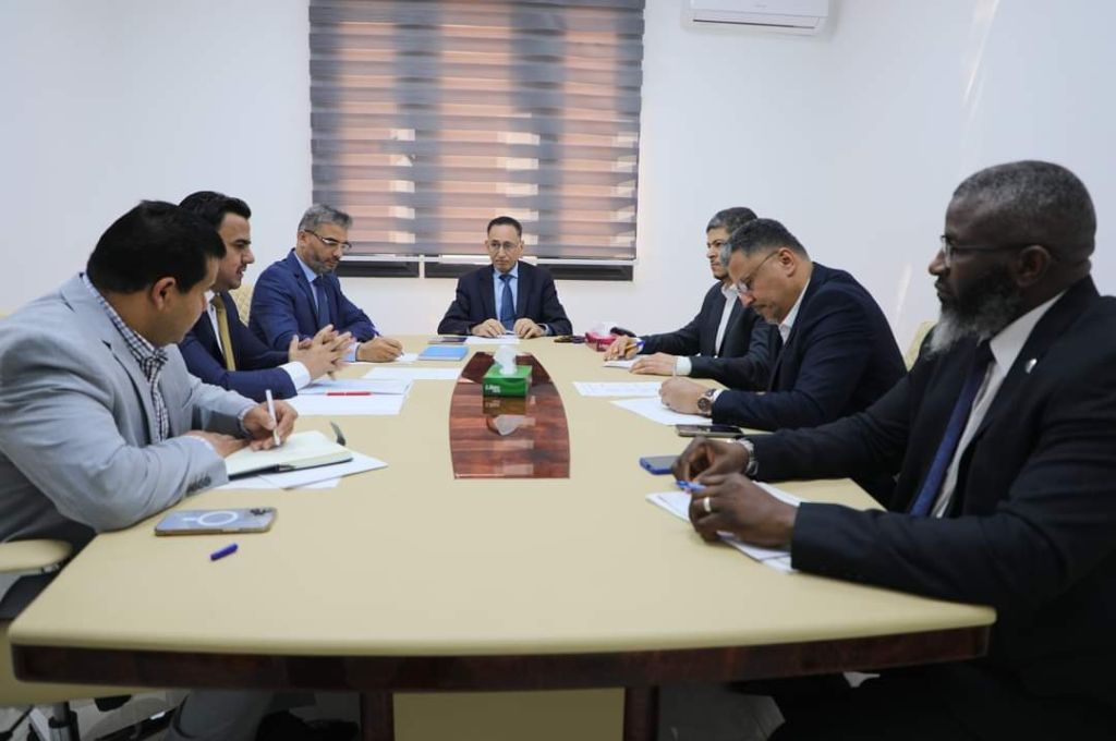 خاص: مع ذكر الأسباب.. "عون" يخاطب بن قدارة لسحب قرار التفاوض مع الشركاء لتطوير الإكتشافات بحقل الحمادة