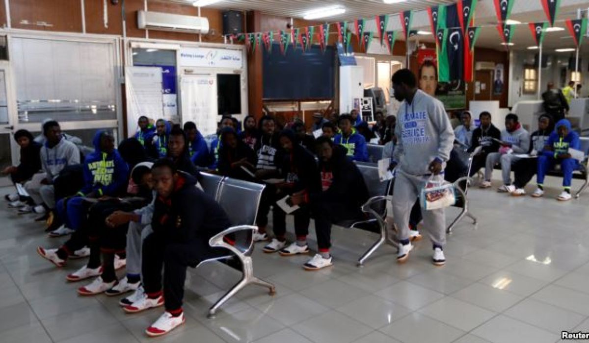 البحث عن مسارات آمنة في المتوسط