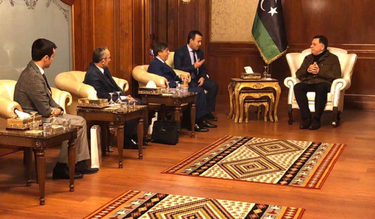 رئيس المجلس الرئاسي يناقش الديون المتراكمة على ليبيا بالمستشفيات التركية