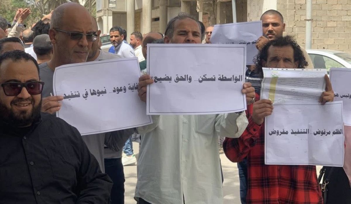 وفاة مستحقين قبل استلامها واضطرار آخرين للإيجار.. أزمة شقق طريق المطار تتجدد وسط صمت حكومي رغم أحكام القضاء وتشكيل اللجان