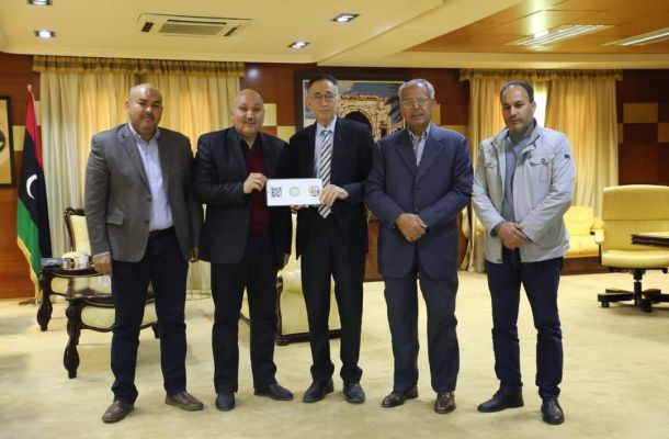محافظ مصرف ليبيا المركزي يبحث مع نظيره القطري أوجه التعاون المشترك بين المصرفيين