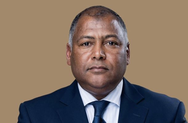 خاص.. صدى الاقتصادية تكشف ملفات فساد عن المحامي "عدنان العرفي"