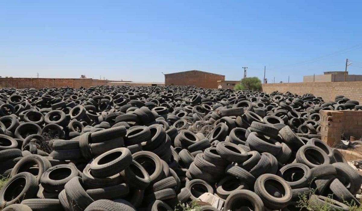 مشروع لإعادة تدوير الإطارات التالفة في بنغازي