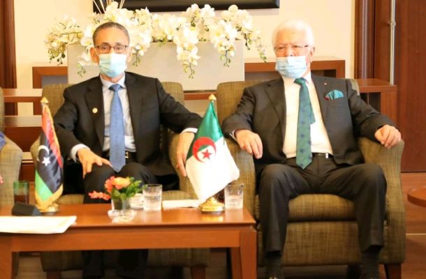«أكوينور» النرويجية تبدي رغبتها في الاستثمار بقطاع النفط الليبي