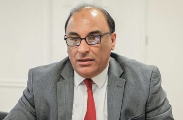 خاص.. "حسني بي": 48٪ ما يُحصلْ من قيمة الإنتاج النفطي من قبل المركزي.. وهذا الدليل بالأرقام