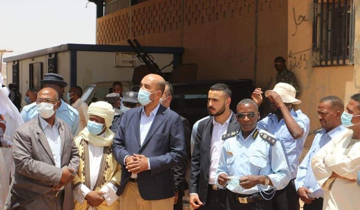 نائب رئيس المجلس الرئاسي ووزيرة الخارجية بالوحدة الوطنية في زيارة تفقدية للمنفذ إيسين البري